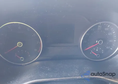 2021 Kia Sportage Lx z USA, uszkodzony, nr VIN KNDPMCAC7M7881791